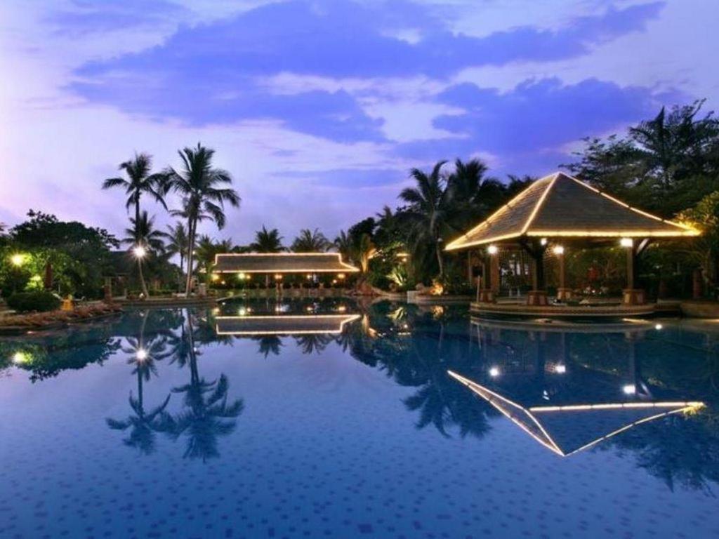 Timton Fuhe Hotel Санья Экстерьер фото